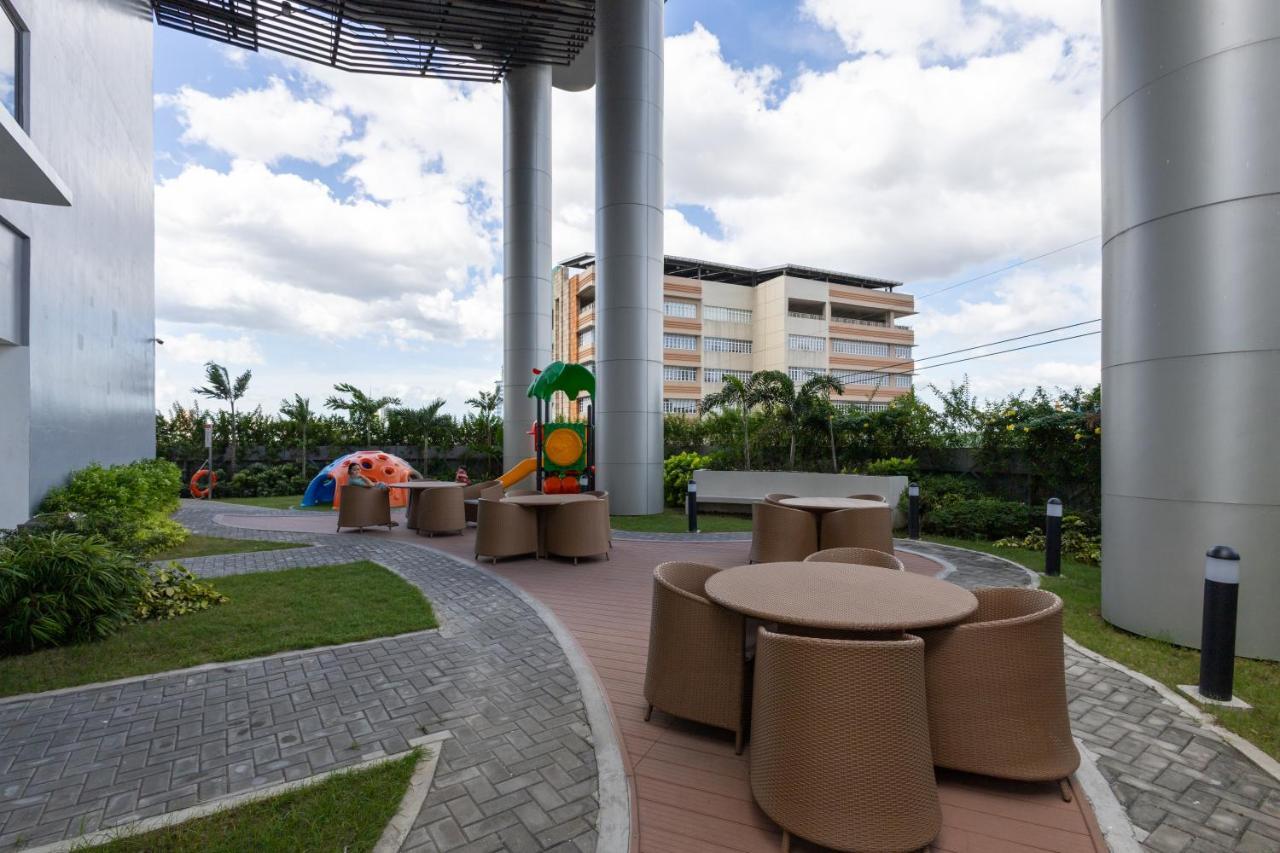 Lush Residences Makati Makati City Exterior photo
