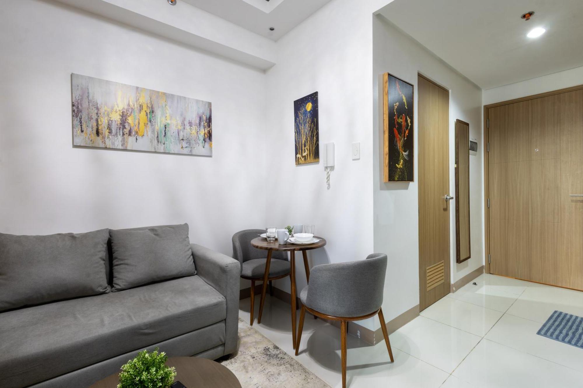 Lush Residences Makati Makati City Exterior photo