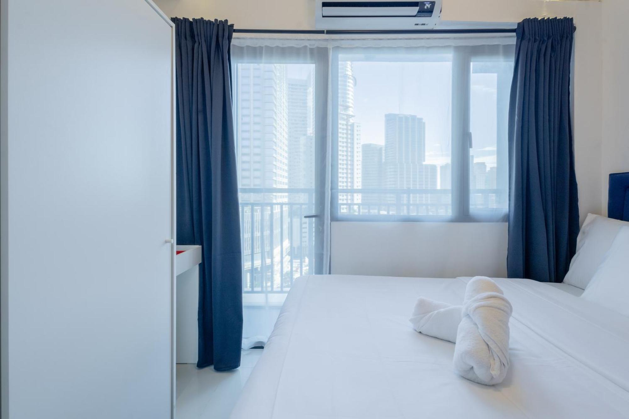 Lush Residences Makati Makati City Exterior photo