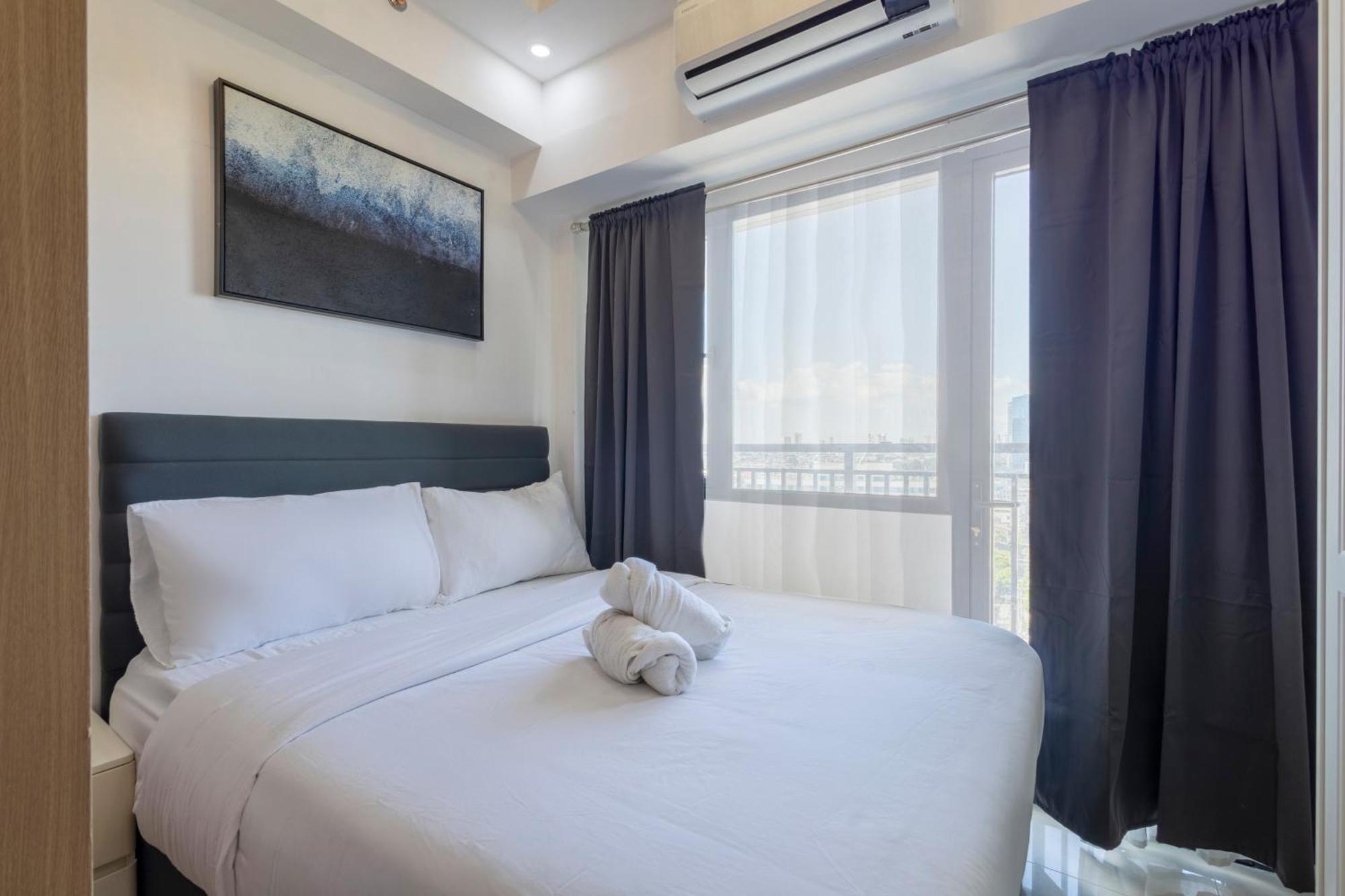 Lush Residences Makati Makati City Exterior photo